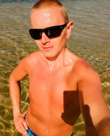 Francesco/ KONTAKT TYLKO SMS lub Whatsapp