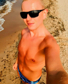 Francesco/ KONTAKT TYLKO SMS lub Whatsapp — Warszawa