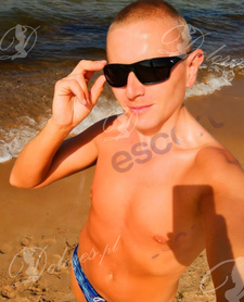 Francesco/ KONTAKT TYLKO SMS lub Whatsapp