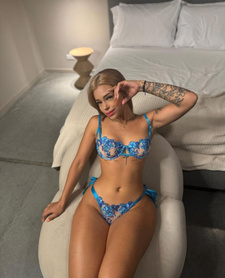 Mia HIGH CLASS ANAL — Warszawa