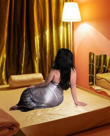 Masaż Tantryczny Nuru - Rozluż się i odkryj nowe zakątki Twojej sexualności