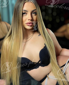 Blondyneczka Laura — Warszawa