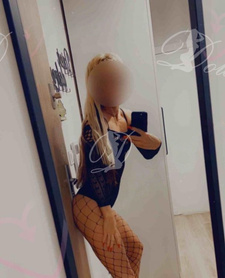 Blond suka wyjazdy full opcja
