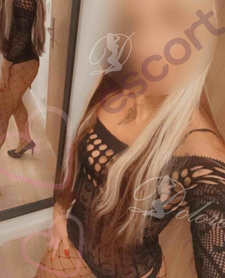 Blond suka wyjazdy full opcja