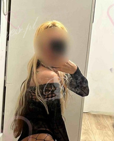 Blond suka wyjazdy full opcja
