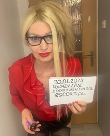 POKAZY LIVE Z ODGRYWANIEM ROL