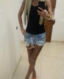 Wyuzdana blondynka wyjazdy4h gratis