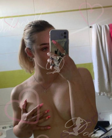 Oliwka - Dostępna - Kamerki, filmiki i sexchat!