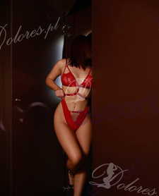 M O N I K A,  MASAŻ