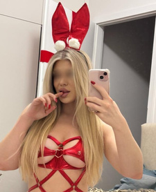 Na żywo pokaż, sexting, filmiki na zamówienie