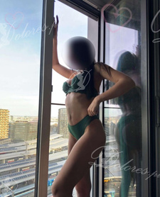 Masaż Gorąca brunetka