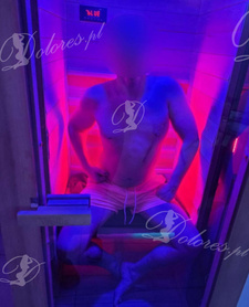 Golld,para  zaprasza do siebie na spotkanie