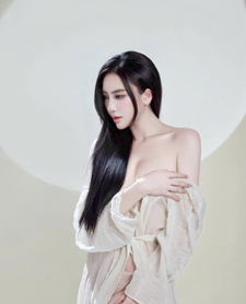 Azjatycka Piękność lala