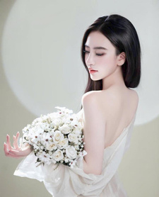 Azjatycka Piękność lala