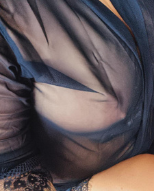 Nie otyła,z fajną figurką zaprasza