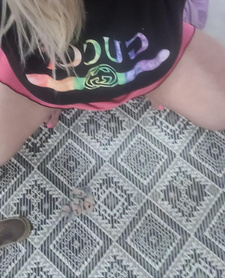 Ciasna szparka pomasuje.erotycznie tylko dzis do 17