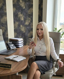 Blanka-Sekretarka .Rozbierz Mnie  Kochanie 