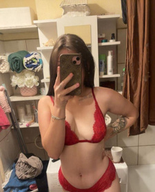 Napalonaa małolatka — 