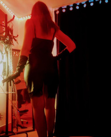 Mistress Meghan M.KLASYCZNA ELEGANCJA I BEZLITOSNA TRESURA — Warszawa