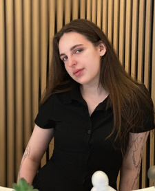 Karolina — Warszawa
