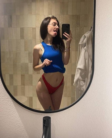 MOKRA KAMILA — 