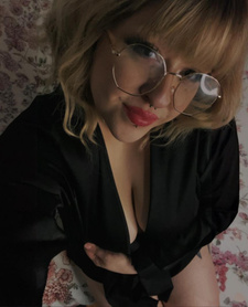Kicia - POKAZY, FILMY, SEXTING — 