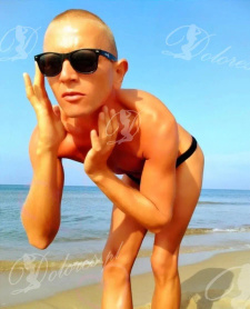 INDEPENDENT  ESCORT MODEL