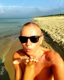 EXCLUSIVE  TOP MODEL