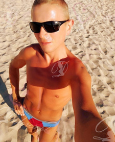 SUNSET BOULEVARD VIP BOY