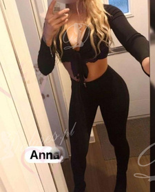 Anna Anal