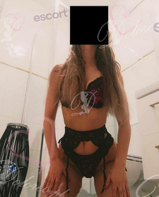 Uzależniające dłonie  Leny