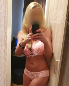 Realna Blondynka POLKA