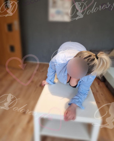 Milenka z analem w cenie