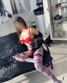 Briana  ultra e-R-otica