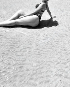 Erotic massage-Marta