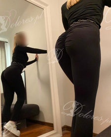 Lodzik w trakcie masażu u Pięknej Masażystki