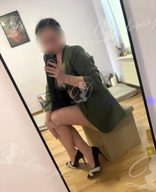 Karolina  PRYWA T MASAZ RELAKS RECZNE ZAKONCZENIE