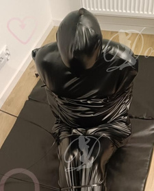 Dominująca fetyszystka z zabawkami