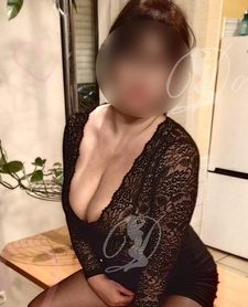 Dojrzała niedepilowana mamuśka poniedziałek od 13