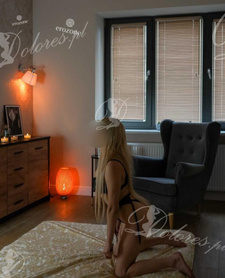 Maria-Blissful Massage