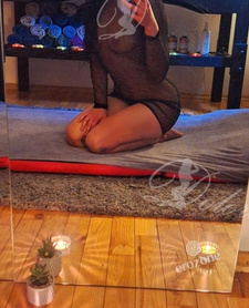 Seksowna Maja masażystka