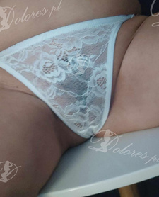 Mokra Natasza niedepilowana cipka