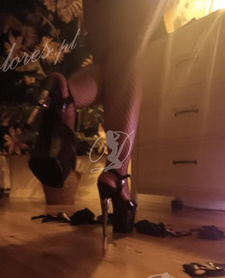 Dominacja poniżanie opluwanie