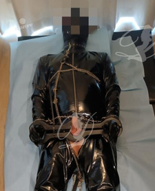 Dominująca fetyszystka z zabawkami