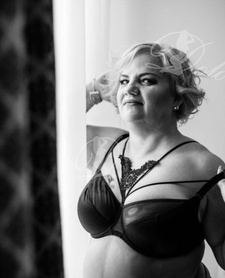 Nikol po 2200 jest 400zł  niedziela ostatni dzień