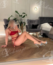 Elise 21 lat blondynka Nuru