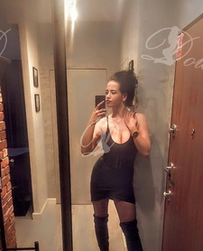 Tonight - Latina Queen - Full and ALLS TIM MEETING!