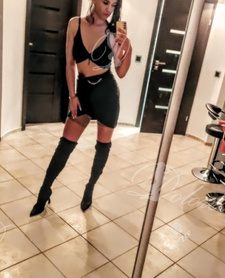 Tonight - Latina Queen - Full and ALLS TIM MEETING!