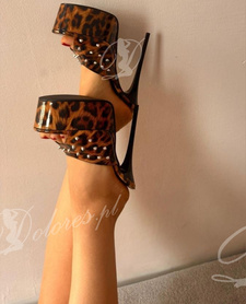 RANO NOWE- OGROMNY BIUST