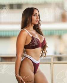 Camila Latina picante